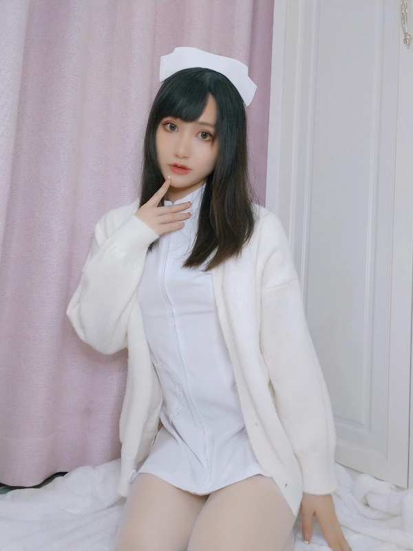 真爱粉4月 看护妇 - 木之本果