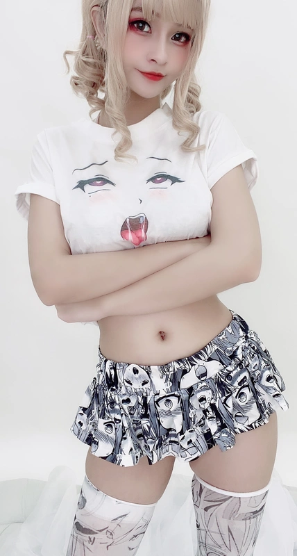 阿黑颜衣服 - Azami