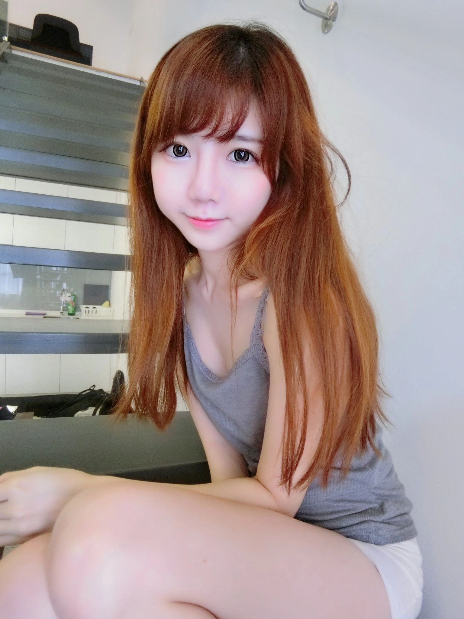Sally Dorasnow - NO.15 Casual Singlet Day Fanservice 1