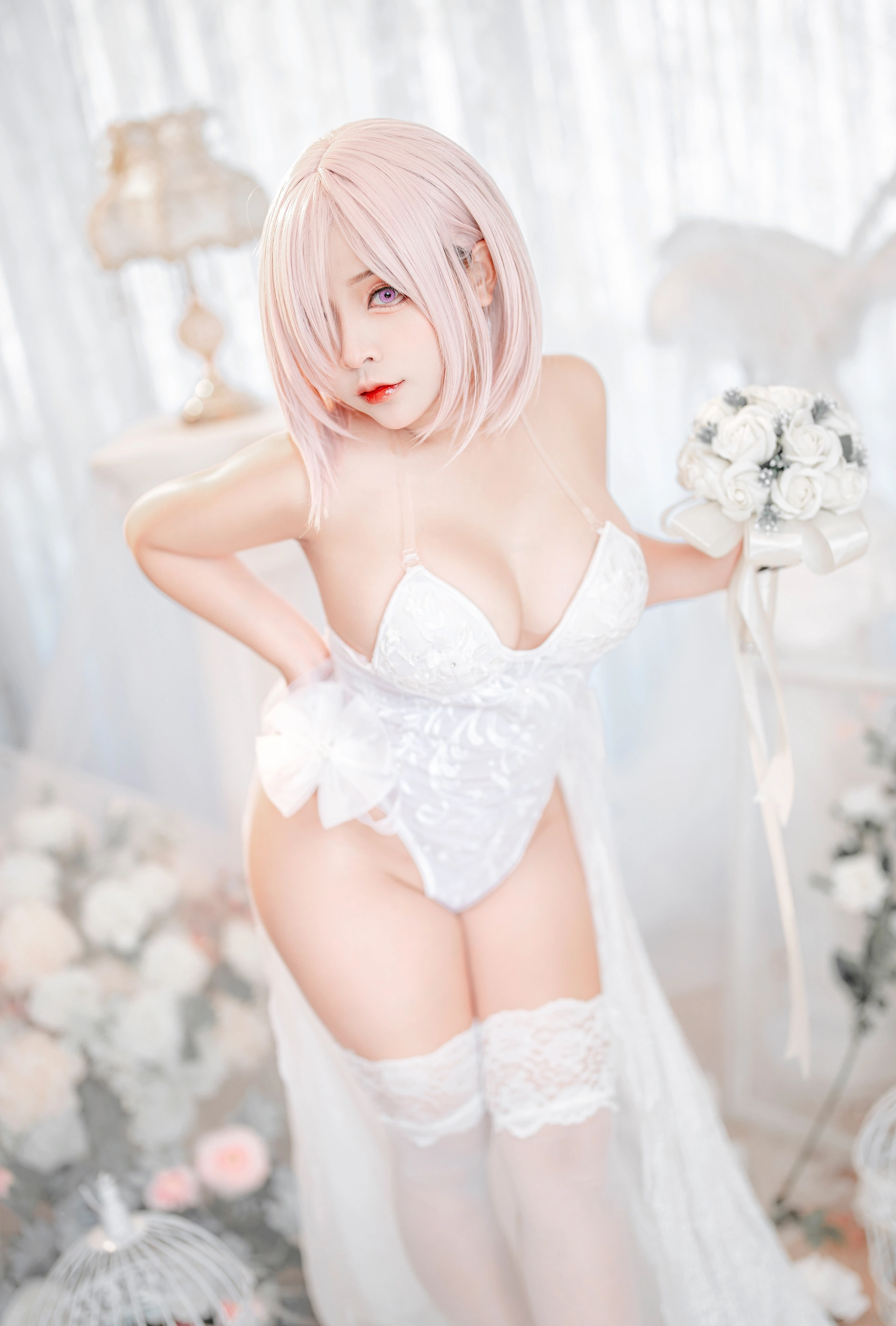 Sayo Momo - NO.23 Mashu white lingerie body oil 1